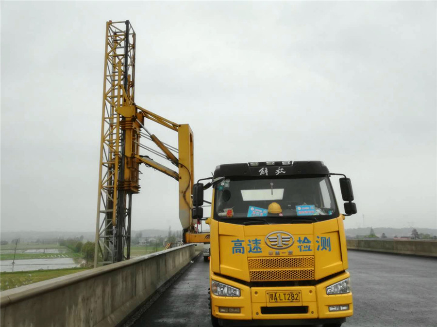 湛江14米路橋檢測車出租，潮州16米路橋檢查車租賃
