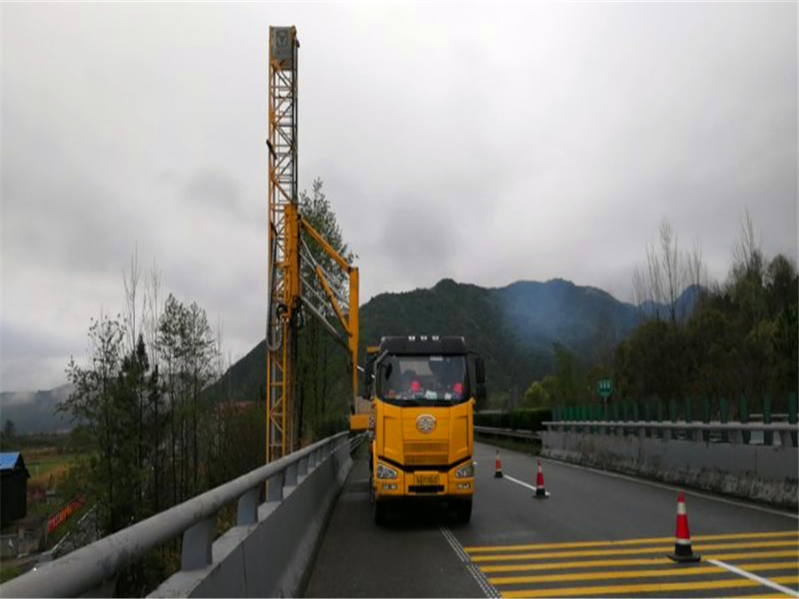 興義21米路橋檢測車出租，清鎮(zhèn)22米橋檢車租賃方便快捷